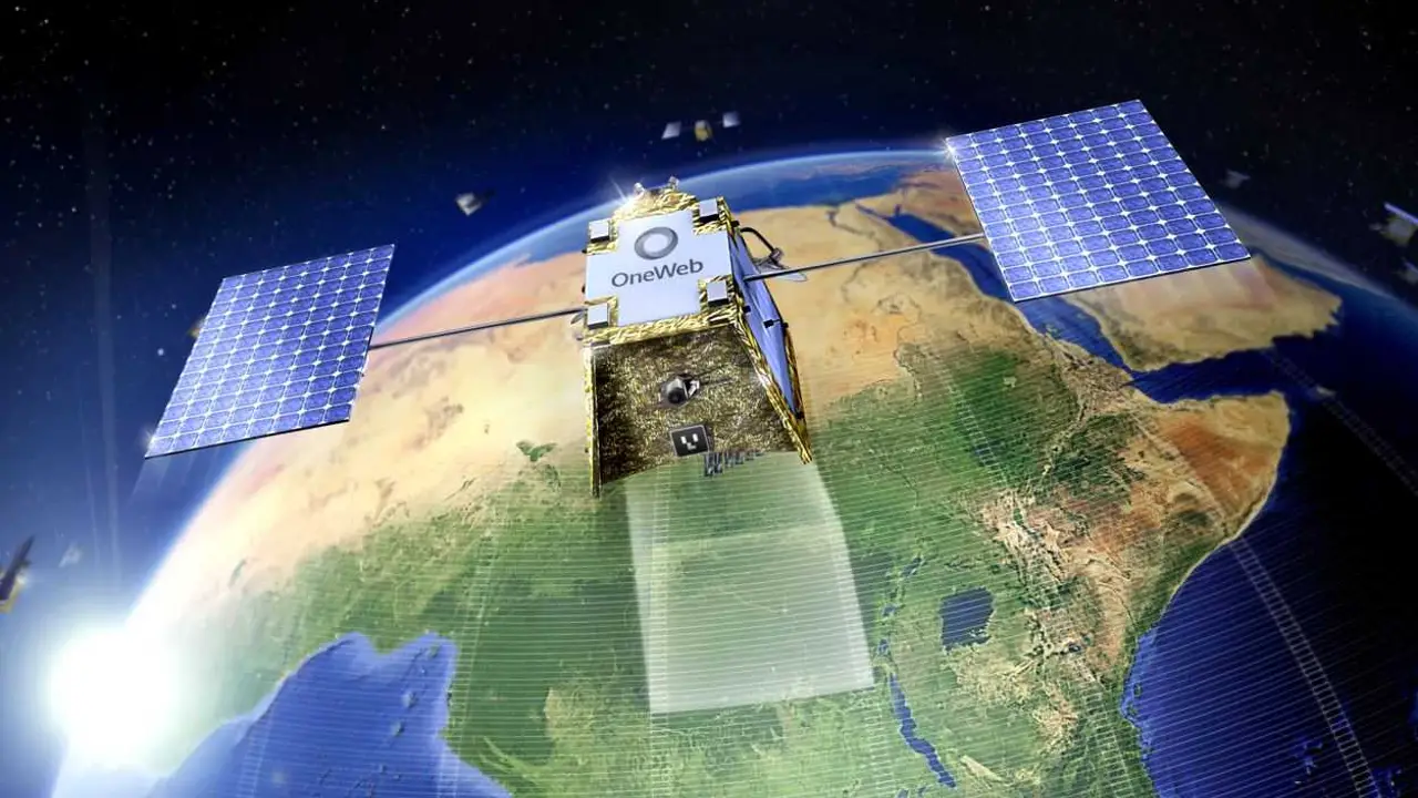 Eutelsat Orders 340 Satellites from Airbus for OneWeb Expansion